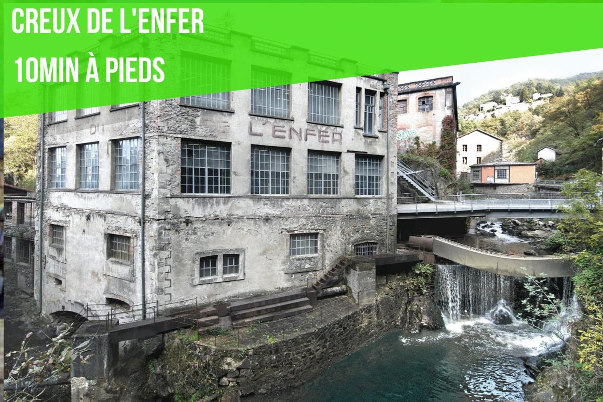 Le Grand Pirou # Lumineux # Halte Auvergne Thiers Exterior foto